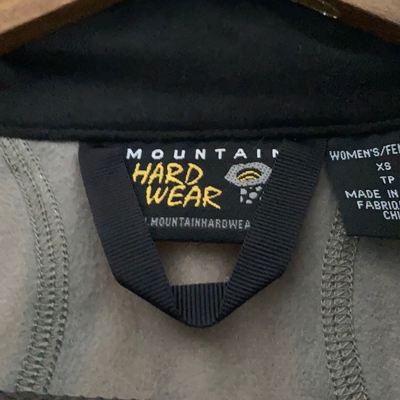 Mountain Hardware Softshell Jacket - Picture 5 of 7